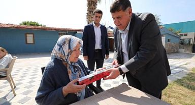 Menderes’te Anneler Unutulmadı