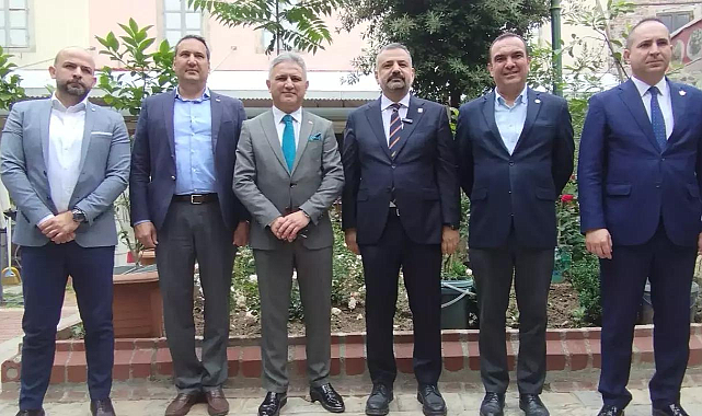 Millet İttifakı İzmir İl Başkanları: Muhtarları rahat bırakın!