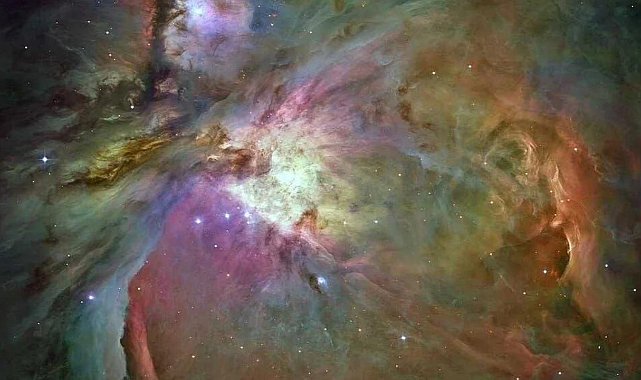 NASA&#039;dan yeni paylaşım: Evrenin gerçek renkleri ortaya çıktı