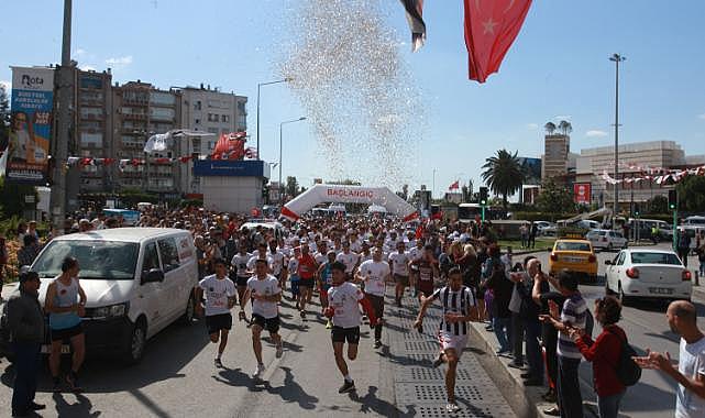 Önce Bağımsızlık Koşusu, sonra Yüksek Sadakat!