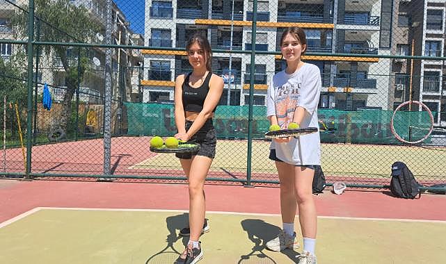 Rus tenisçi kardeşler Bostanlıspor&#039;da