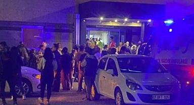 Sahneden düşen Kibariye hastaneye kaldırıldı