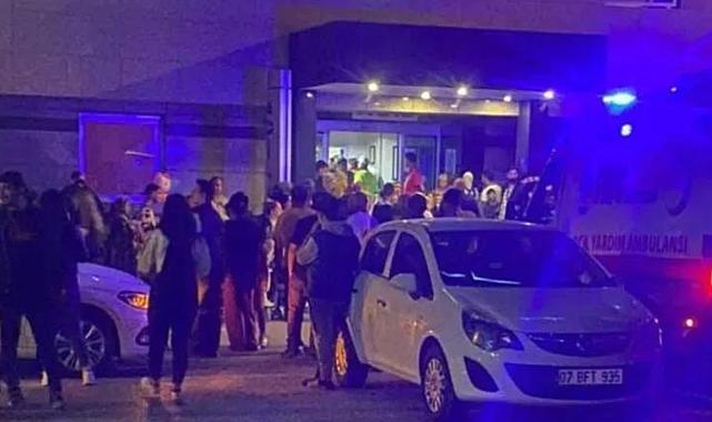 Sahneden düşen Kibariye hastaneye kaldırıldı