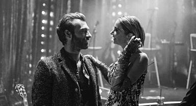 Şarkıcı Sıla'dan romantik paylaşım