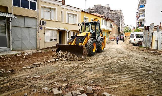 Seferihisar’ın yolları yenileniyor