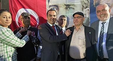 Selçuk'ta İYİ Parti'ye 350 yeni üye