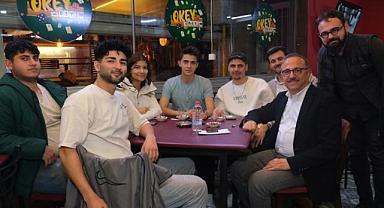 Sürekli gençlere seslendi: Size güvenim tam