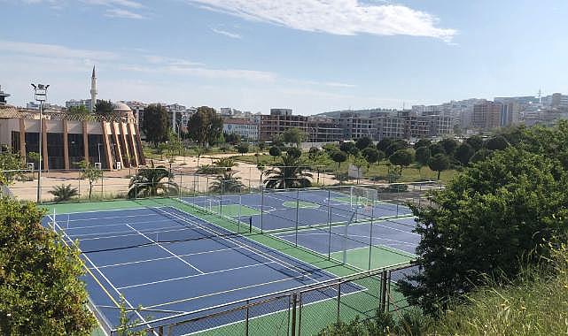 Üniversite-Sanayi iş birliği ile Aliağa MYO&#039;ya modern spor tesisi