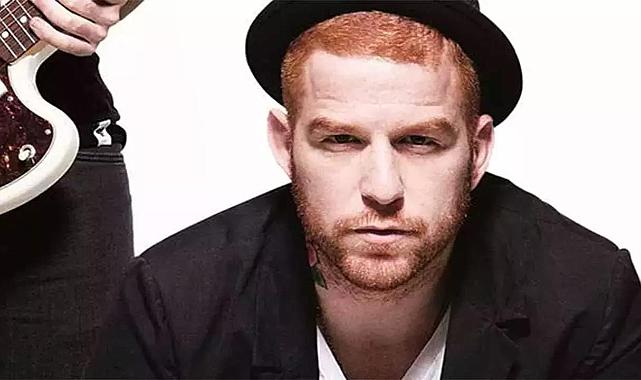 Ünlü şarkıcı Gökhan Özoğuz: Türkiye&#039;nin kurtuluşu Millet İttifakı&#039;nda