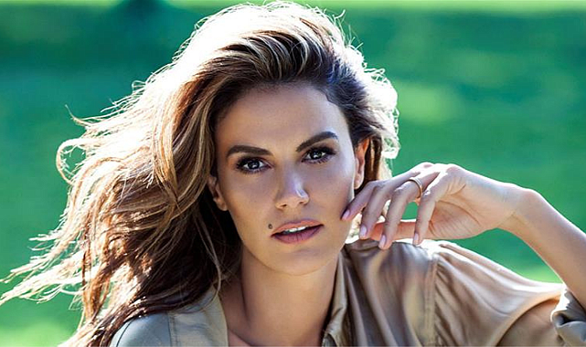 Yalıdan neden taşındığını anlatan Tülin Şahin, sözleriyle alay konusu oldu