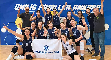 Yaşar'lı voleybolcular Süper Lig'e yükseldi