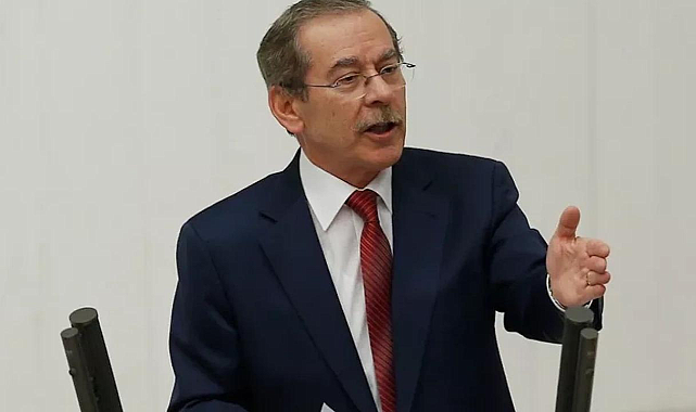 Abdüllatif Şener&#039;in oy tercihi tartışması sürüyor