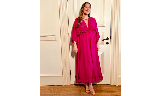 Aslı Enver, 7,5 aylık hamile haliyle poz verdi