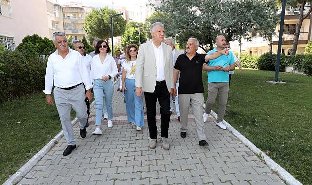 Başkan Engin, Mahalle Gezilerine Devam Ediyor