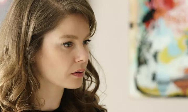 Camdaki Kız yine zirvede