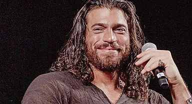 Can Yaman'a İtalya'dan iki ödül