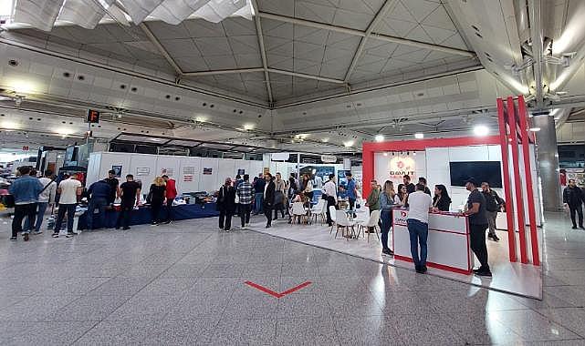 DEÜ Standına Yoğun İlgi