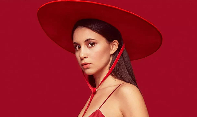 Düğün hazırlığına başlayan Karsu yürekleri sızlattı