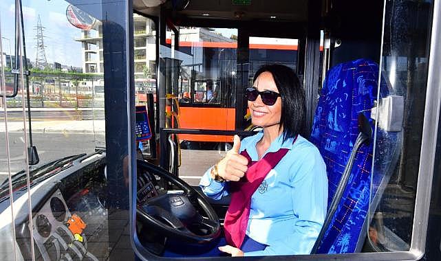 ESHOT&#039;un kadın şoförlerinden yolcular da memnun
