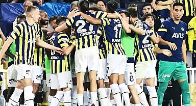 Fenerbahçe'de yeni teknik direktör belli oldu! 2+1 yıllık sözleşme imzalanacak