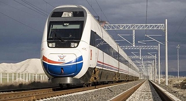 Hızlı Tren saatleri kaç? Hızlı Tren ücreti ne kadar? İzmir Ankara arası hızlı tren var mı?