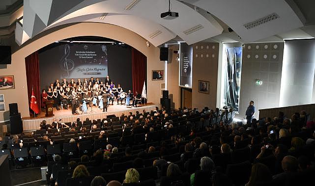 Karabağlar TSM Korosu&#039;ndan “yaza merhaba” konseri