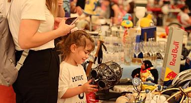 Karşıyaka’da ikinci el eşyalar yeniden hayat buluyor