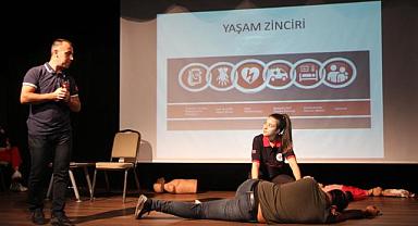 Karşıyaka'da ilk yardım kurslarına yoğun ilgi