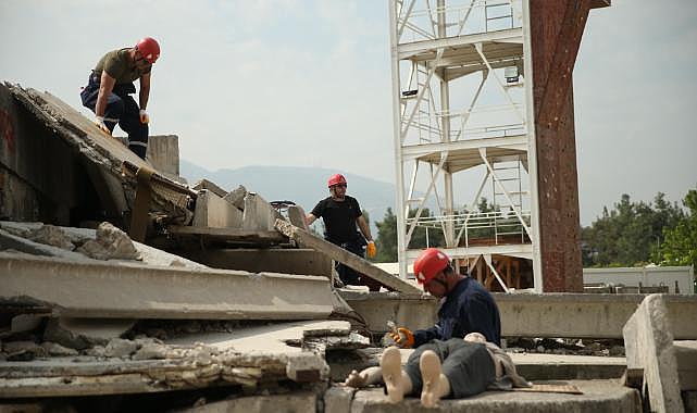 Konak Arama Kurtarma Merkezi eğitimlerine başladı