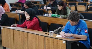 Milyonlarca öğrenci TYT’de sınavında