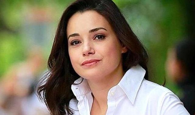 Özgü Namal, Kızıl Goncalar dizisiyle ekranlara dönüyor