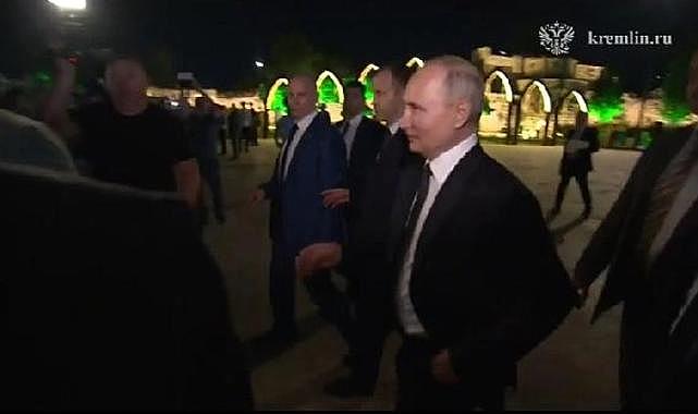 Putin, Dağıstan&#039;da gövde gösterisi yaptı