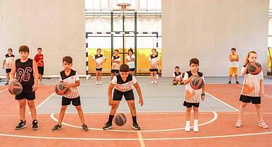 Seferihisarlı çocuklar yaz okulunda eğlenerek öğrenecek