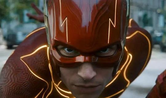 &quot;The Flash&quot; Türkiye Gişesinin Lideri Oldu!