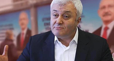 Tuncay Özkan CHP'de ki görevlerinden istifa etti
