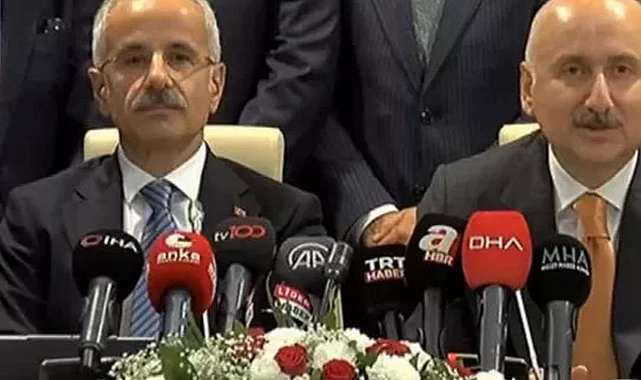 Ulaştırma Bakanlığı&#039;nda devir teslim töreni