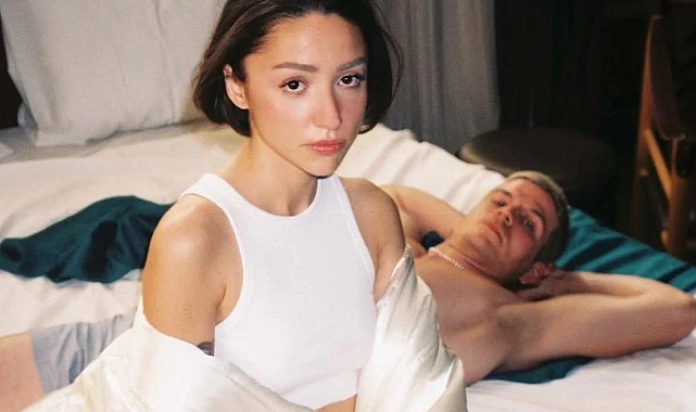 Zeynep Bastık &#039;Eyvah&#039;ladı!