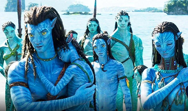 Zoe Saldana&#039;dan Avatar 5 isyanı: 53 yaşında olacağım