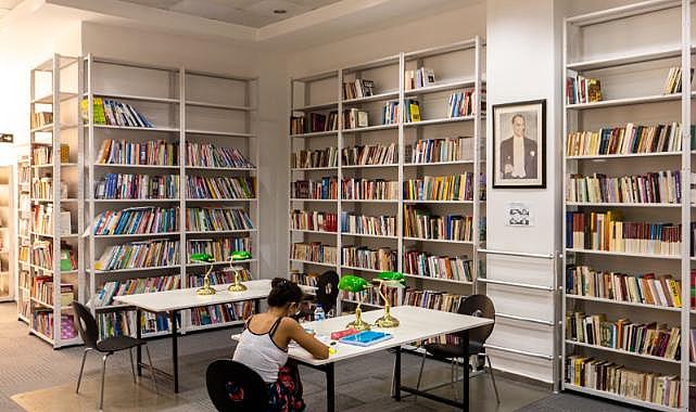 20 bin kitap Karşıyakalıların hizmetinde!