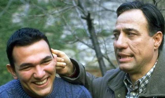 Ali Sunal&#039;dan duygulandıran &#039;Kemal Sunal&#039; paylaşımı: Minnettarım baba