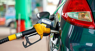 Benzinin ardından motorine de dev zam