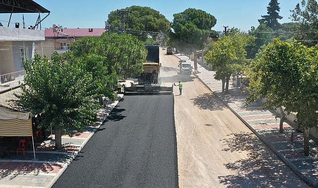 Bergama asfalt çalışmaları hız kesmeden devam ediyor