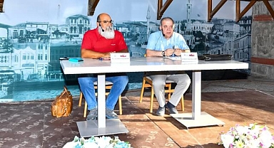 "Bir Diplomatik Zaferin Öyküsü" APİKAM'da konuşuldu