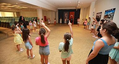 Efes Selçuk'ta yaratıcı drama çalışmaları başladı