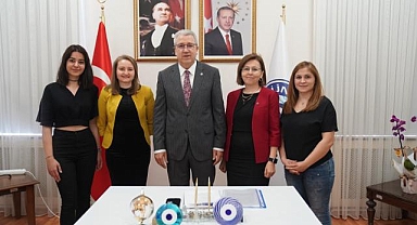 Egeli bilim ekibi hemşirelik eğitimine yönelik oyun tabanlı sanal gerçeklik uygulaması oluşturacak