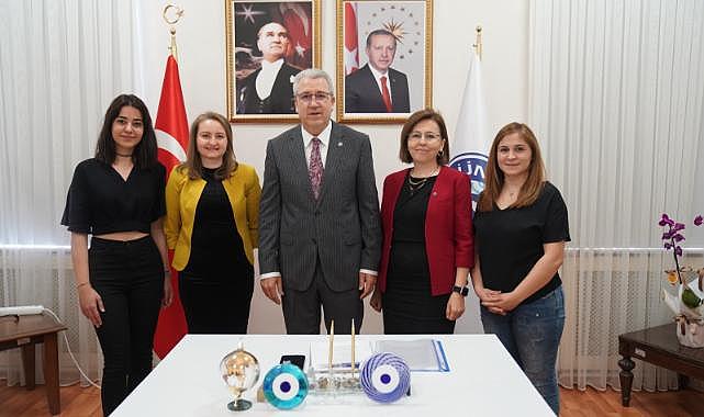 Egeli bilim ekibi hemşirelik eğitimine yönelik oyun tabanlı sanal gerçeklik uygulaması oluşturacak