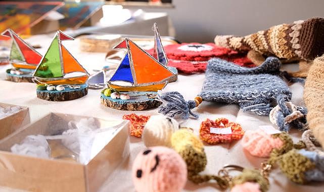 El Emeği , Göz Nuru  Ürünler Mahalleevleri Pazarı &#039;nda Sizlerle