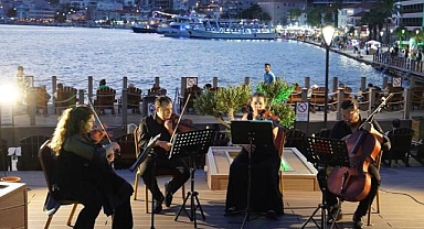 Gün batımları Çeşme'de bir başka güzel