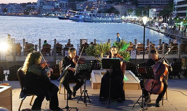 Gün batımları Çeşme&#039;de bir başka güzel