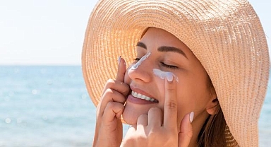 Hem Güneş Koruyucu Kullanıp Hem de D Vitamininden Faydalanabilirsiniz